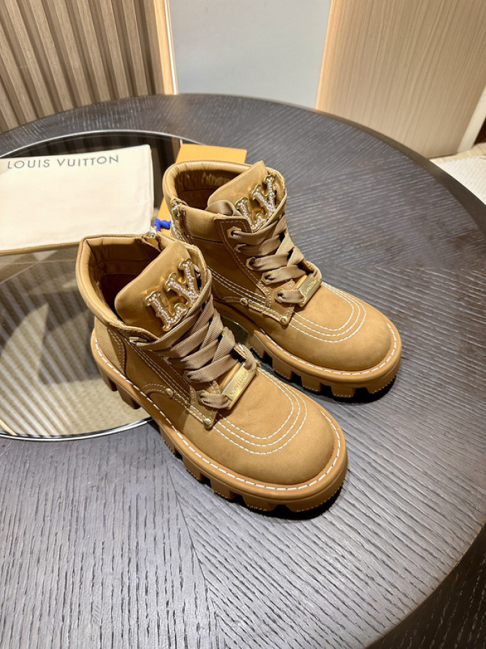 LVT BOOT COPSHOE L&V-383