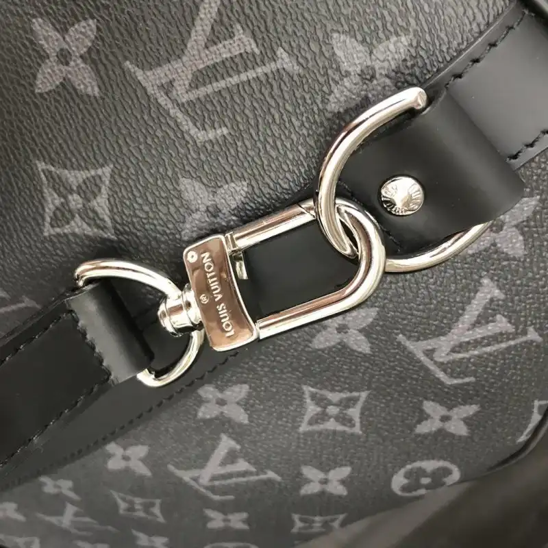 LV Bags 19T1L0196