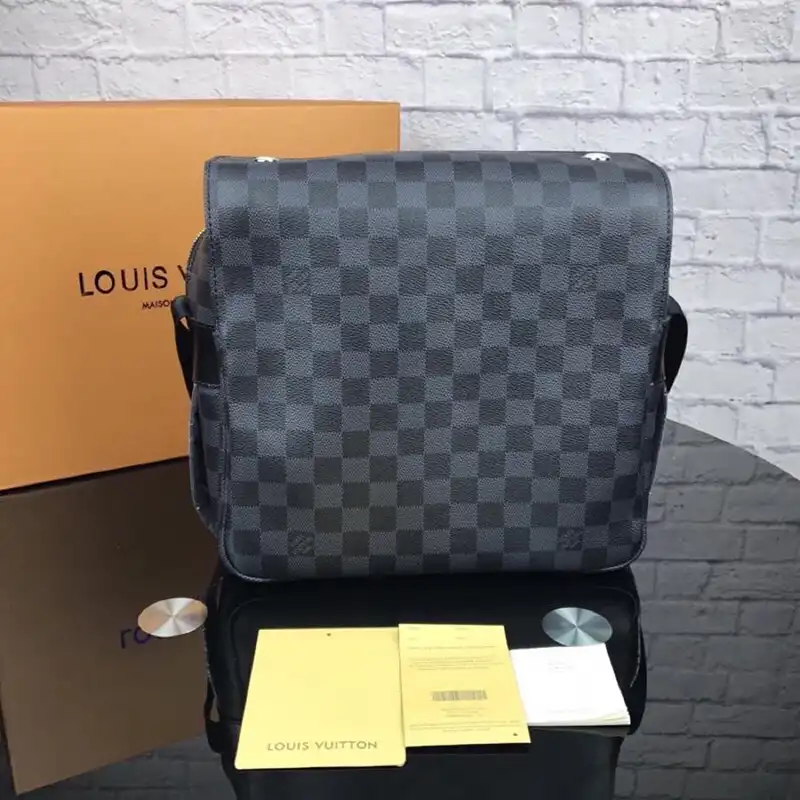 LV Bags 1906BL0148