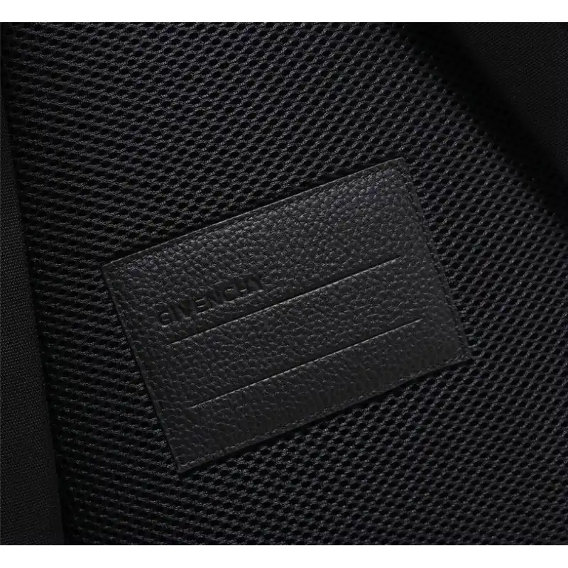 Givenchy Bags 205GIV0010