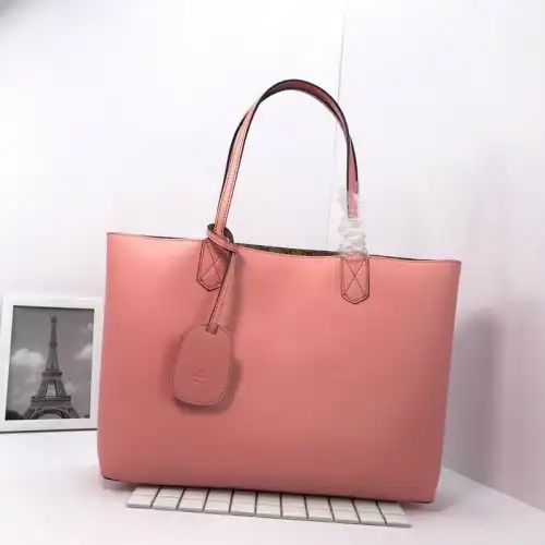 G*u*i bags 20dj570077