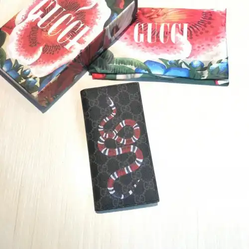 G*u*i bags 20guc0071