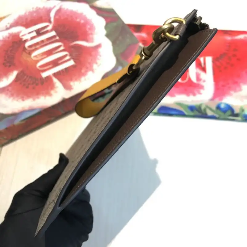 G*u*i bags 20guc0087