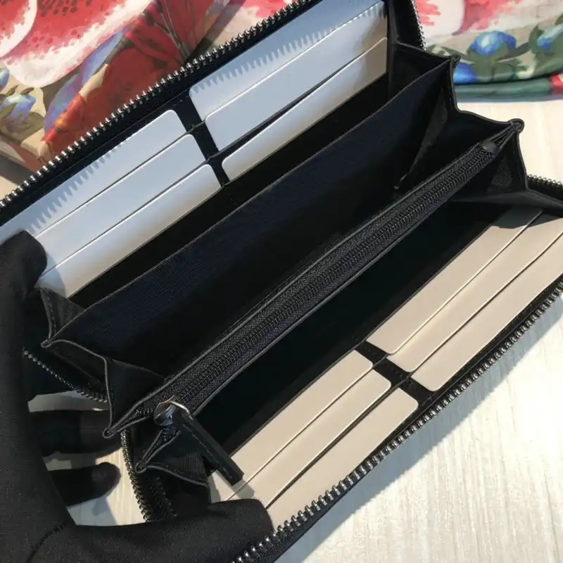 G*u*i bags 20guc0135