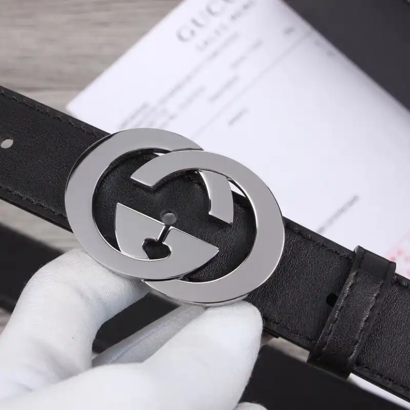 G*u*i s belt 20xia0083