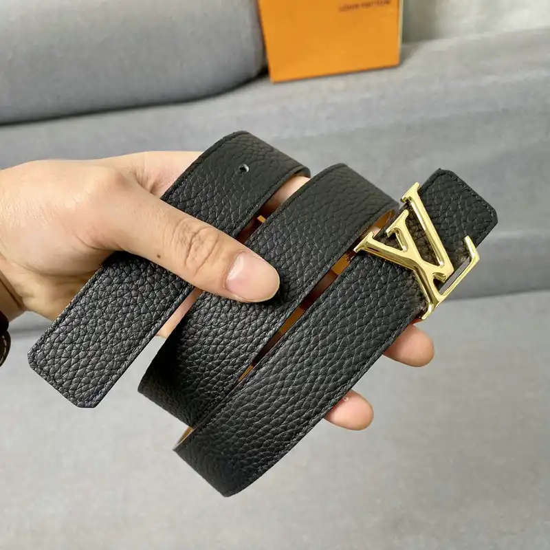 LV Belts 2102SH0056