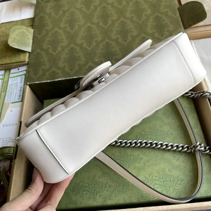 G*u*i bags 2110ya0003