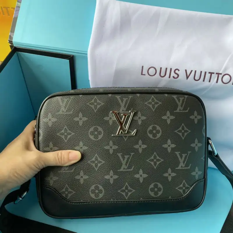 LV s Bags 2110YZ0030