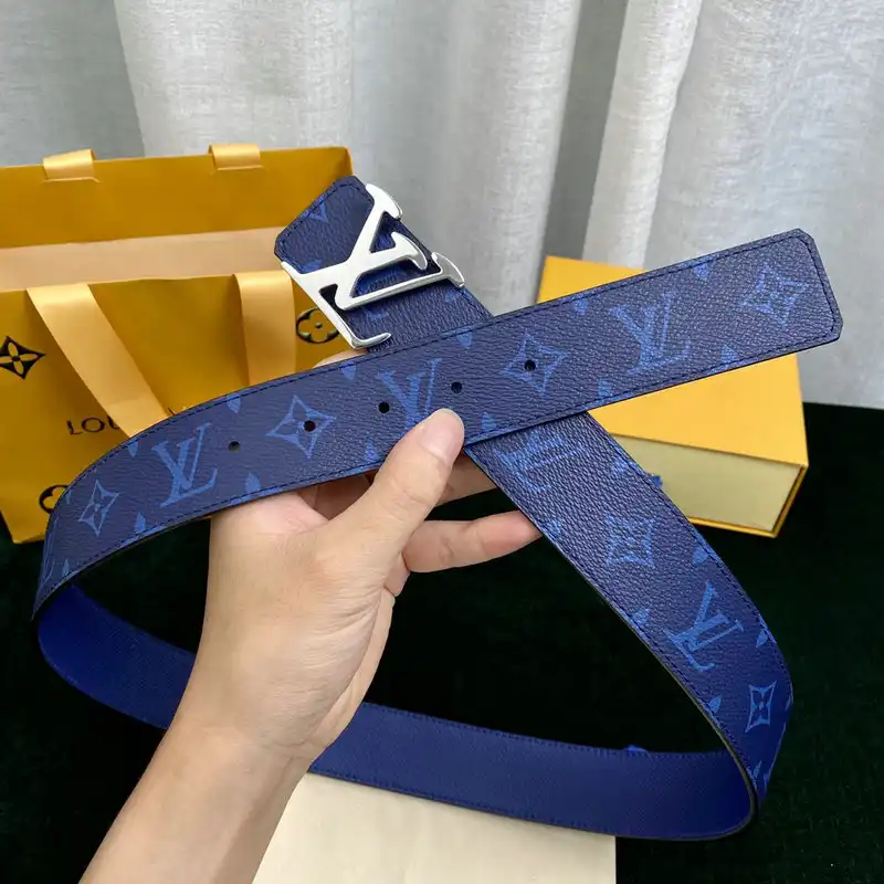 LV Belts 2111XA0014