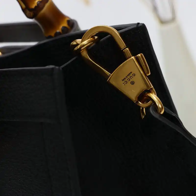 G*u*i bag 2206dj0029