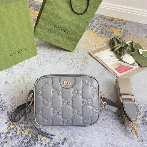 G*u*i bag 2209dj0035