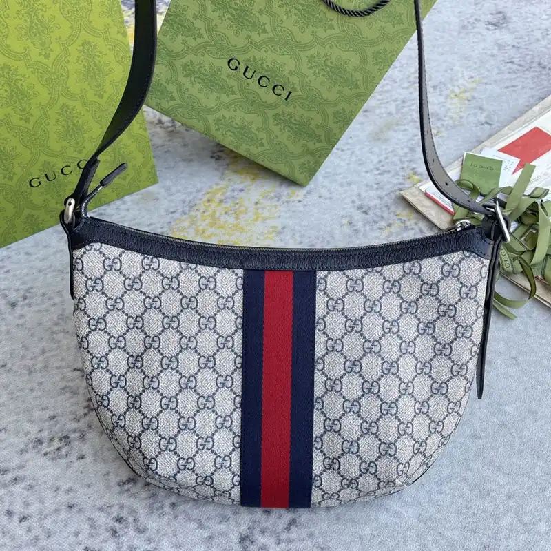 G*u*i bag 2211dj0030