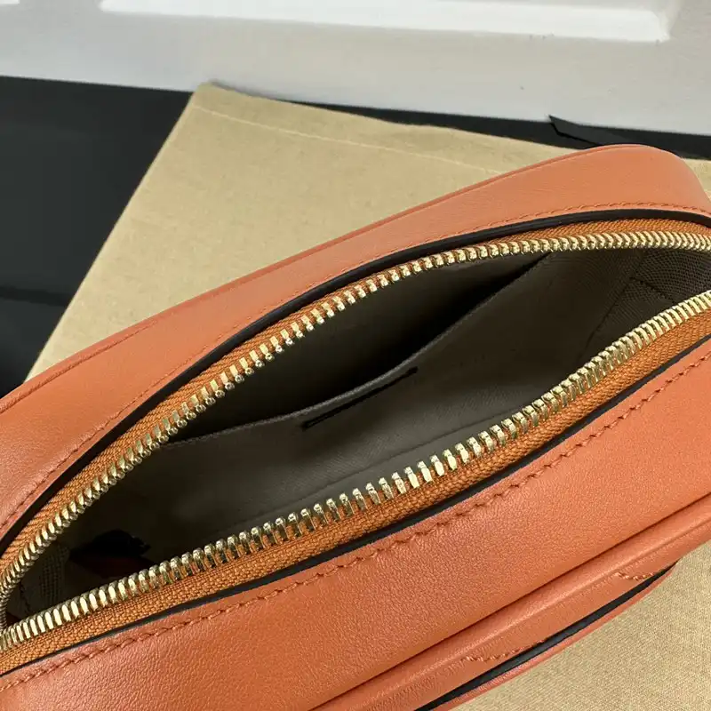 G*u*i bag 2304ya0137