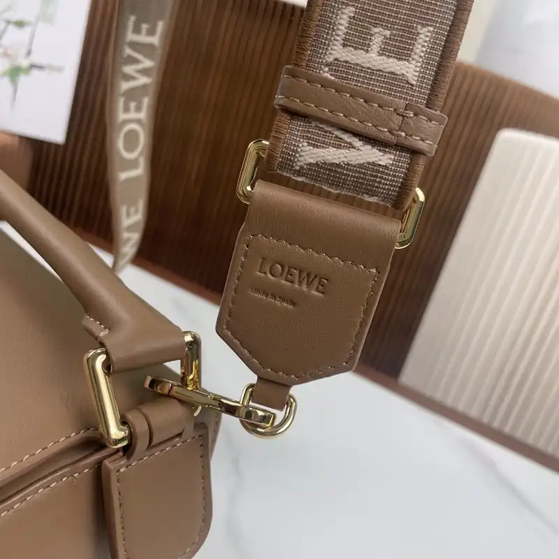 Loewe Bag 2309YA0135
