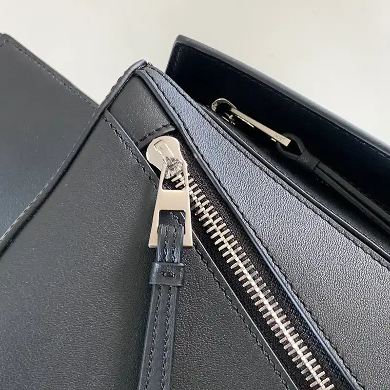 Loewe Bags 2312YA0024