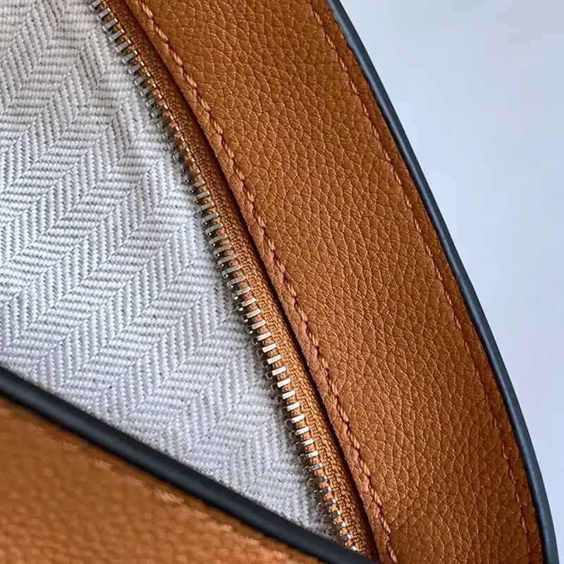 Loewe Bags 2404YA0094