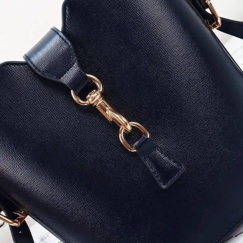 G*u*i bags 2405ya0121