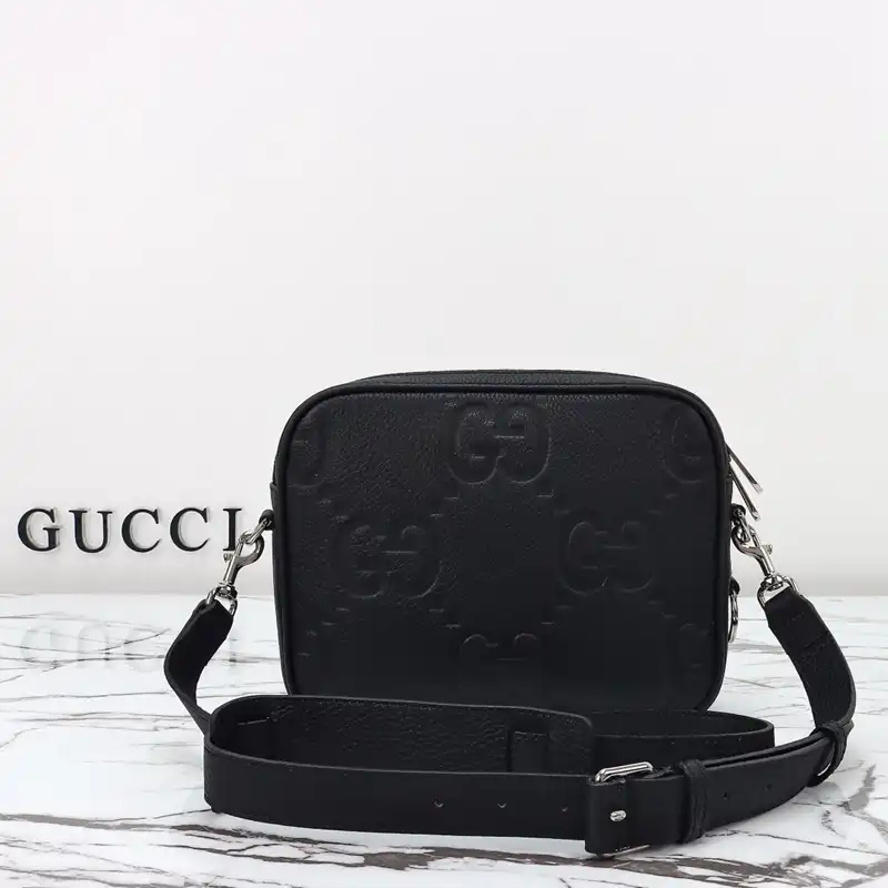 G*u*i bags 2411ya0196