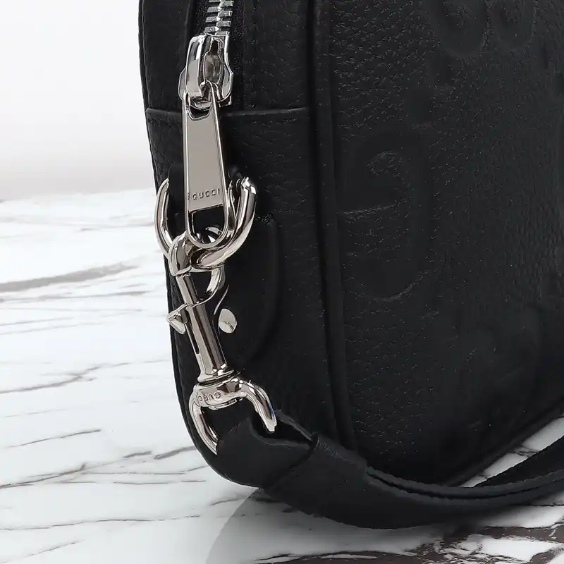 G*u*i bags 2411ya0199