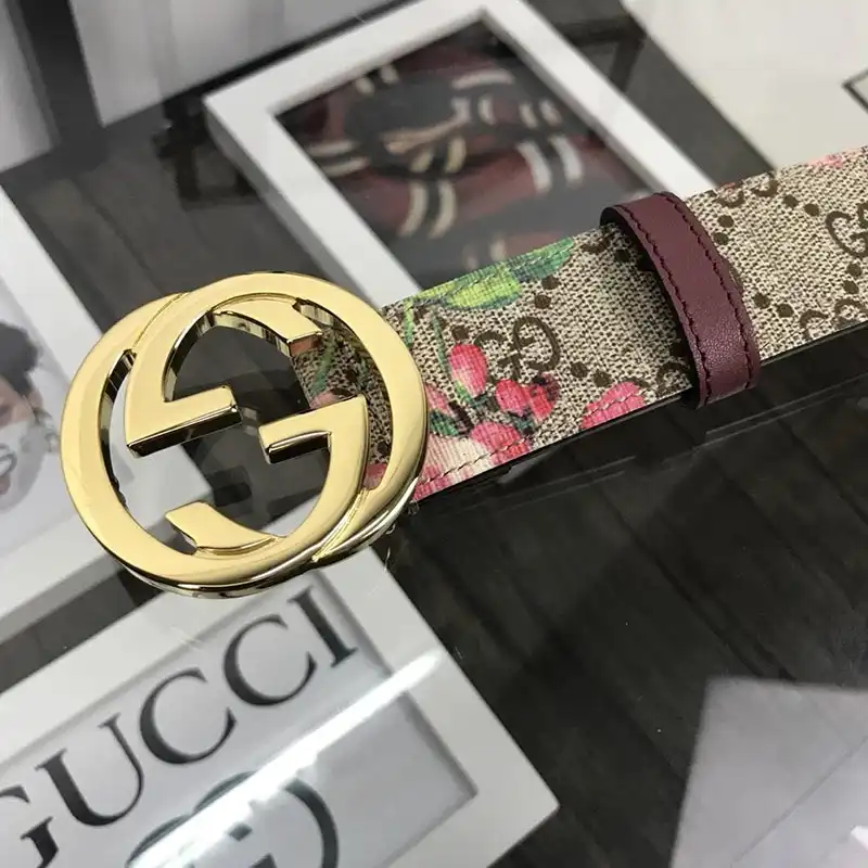 G*u*i s belts 19bl0052