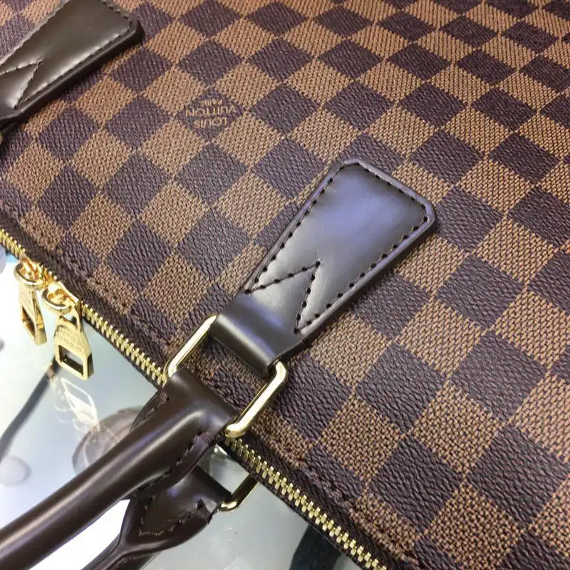 LV Bags 19T1L0378