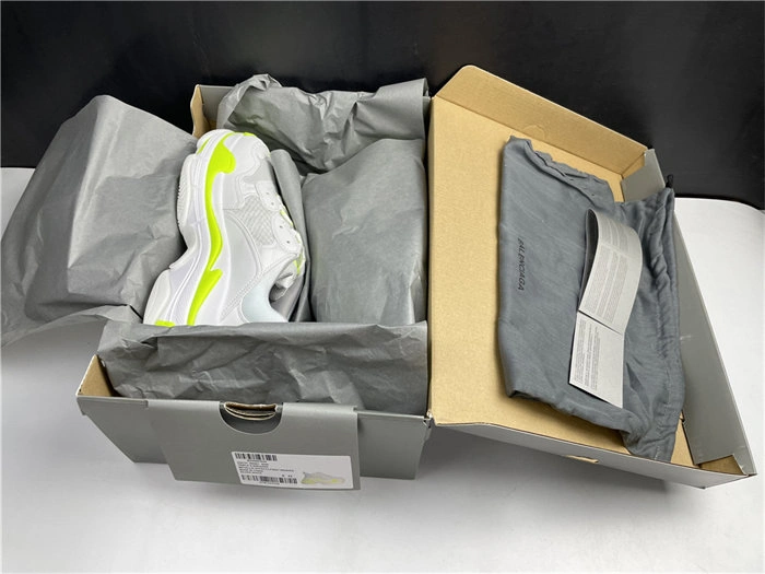 BLCG TRIPLE SNEAKER 536737 W0901 Vibrant 4491