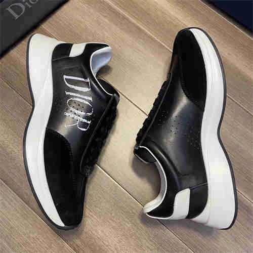 Trendy DR Sneaker 1123