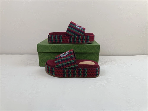 Popular Gocci Slipper 5607