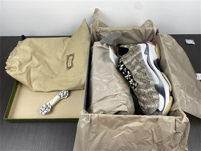 Gocci x BLCG The Hacker Project Triple S Beige 681066 ULZ10 Lightweight 4429