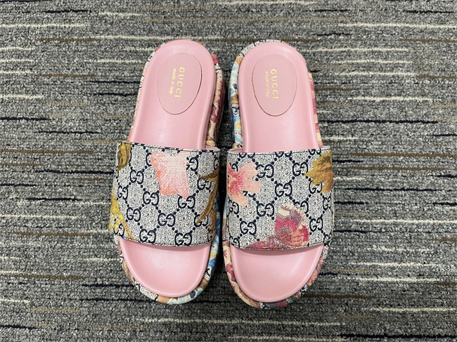 moisturewicking G*u*i slide 393