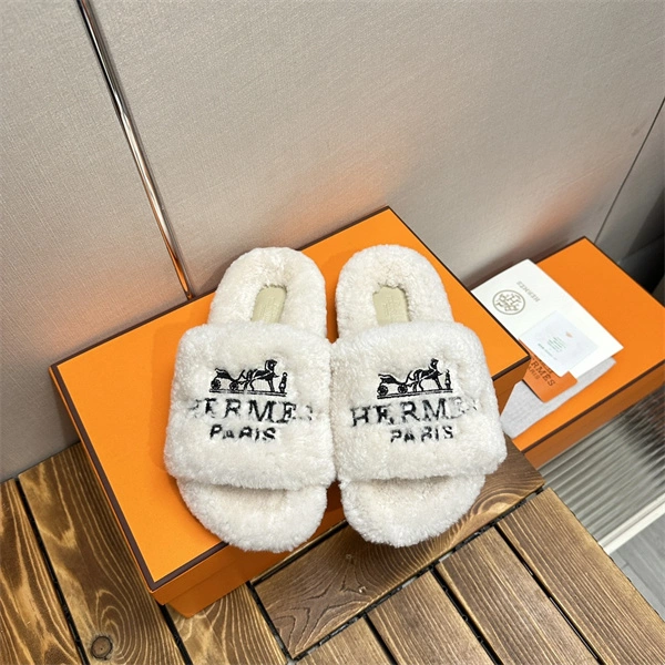 Affordable H Slipper 2381