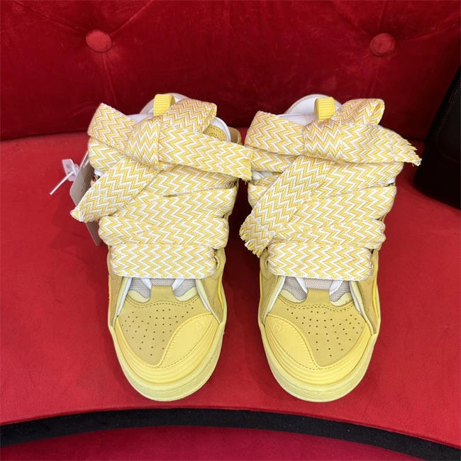 Effortless Lanvon Curb Sneaker 892