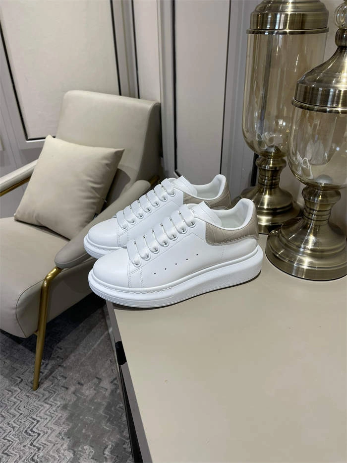 Mc Queen Comfortable 2541