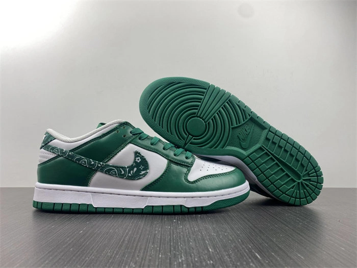 Elegant Nike Dunk Low Essential Paisley Pack Green DH4401- 4763
