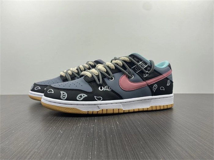 Premium Nike Dunk Low SE FREE DH0952- 4775